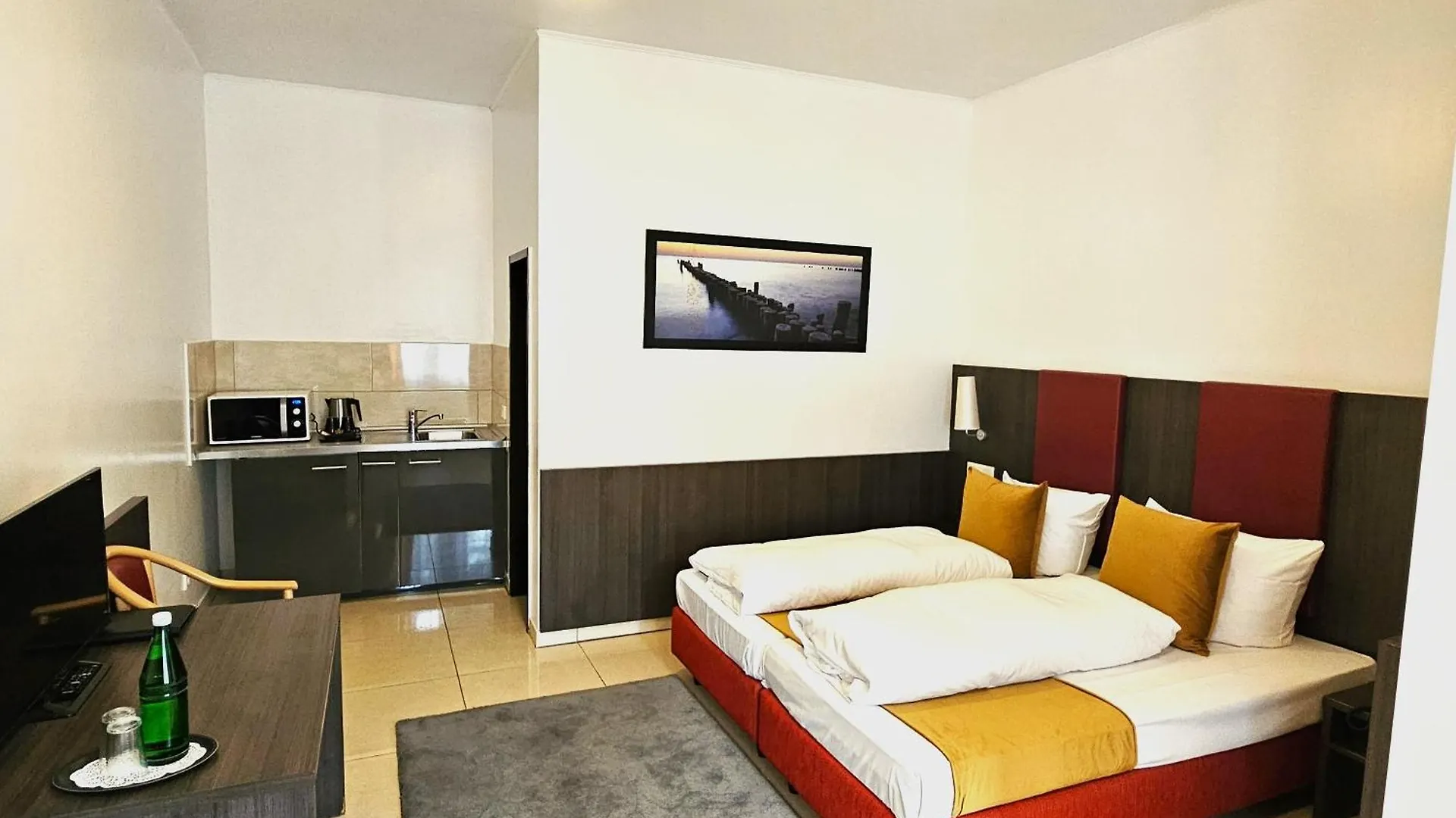 Concorde Hotel Ascot Düsseldorf 3*,  Deutschland